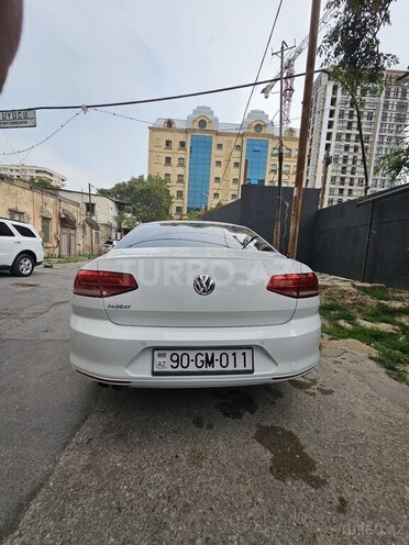 Volkswagen Passat-13