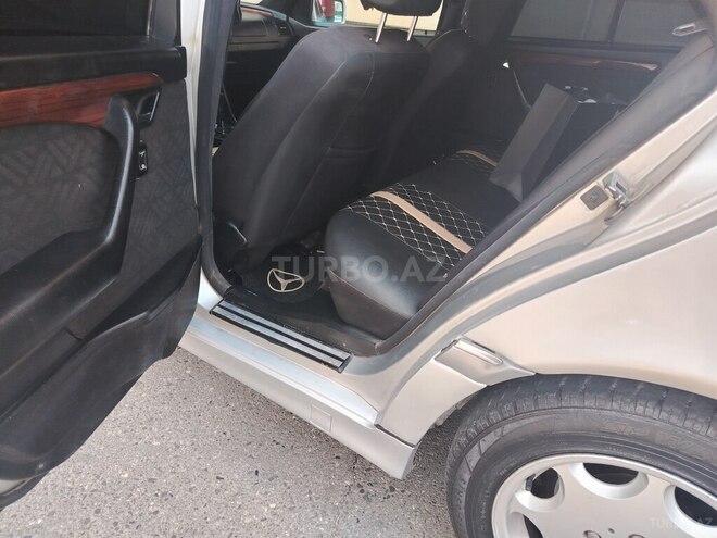 Mercedes C 200-9