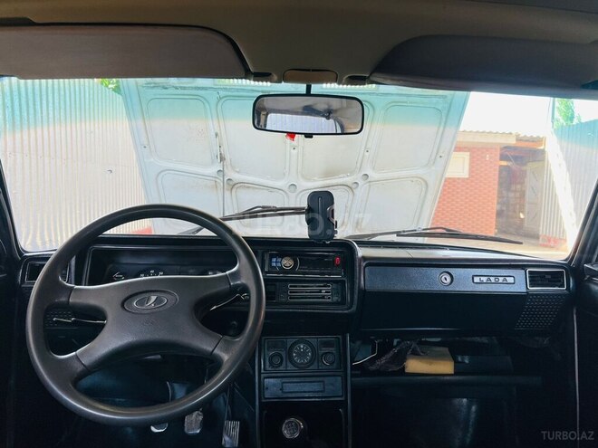 LADA (VAZ) 2107-9