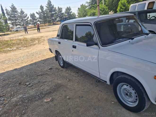 LADA (VAZ) 2107-13