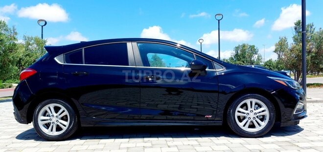Chevrolet Cruze-8