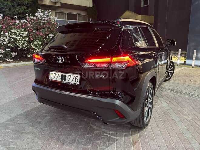 Toyota Corolla Cross-3