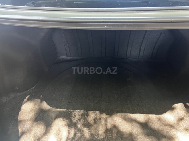 Hyundai Accent-4
