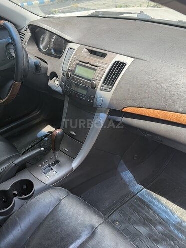 Hyundai Sonata-6
