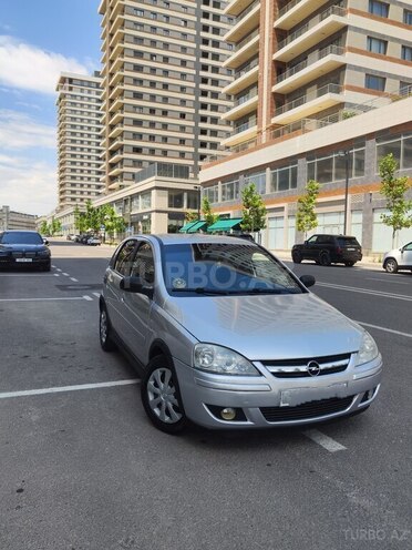 Opel Corsa-3