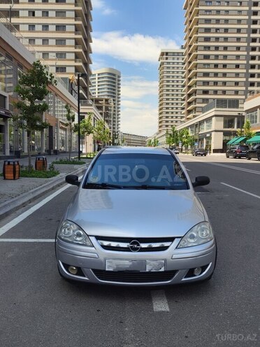 Opel Corsa-1