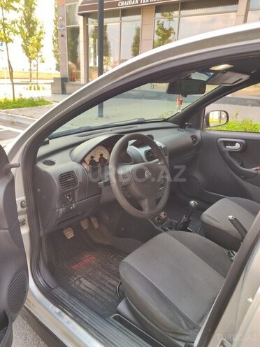Opel Corsa-9