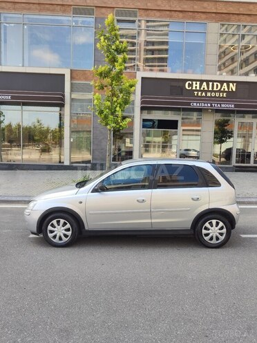 Opel Corsa-4