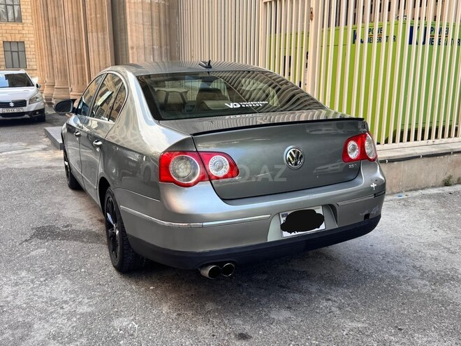Volkswagen Passat-2