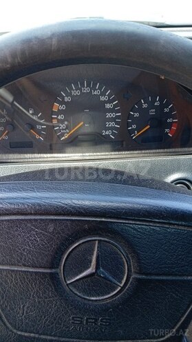 Mercedes E 200-14