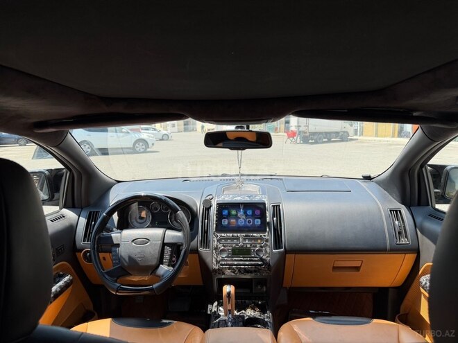 Ford Edge-8