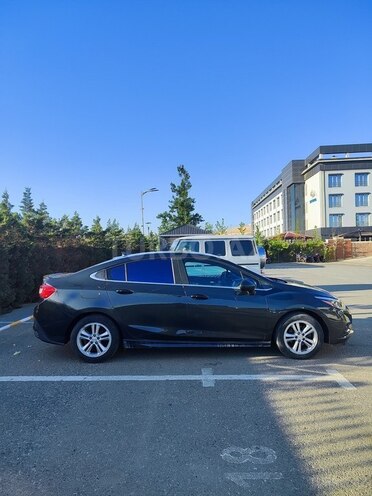 Chevrolet Cruze-6