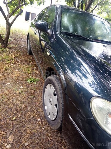 Nissan Sunny-3