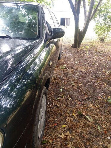 Nissan Sunny-4