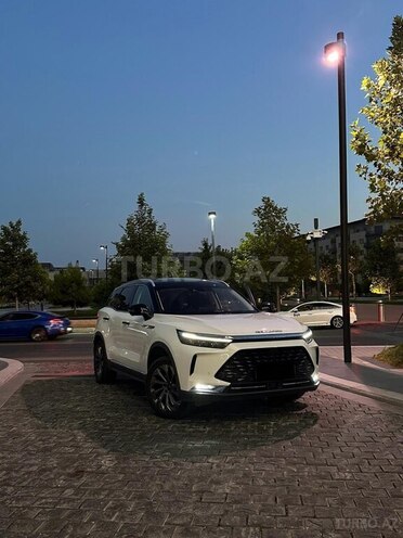 Baic X7-1
