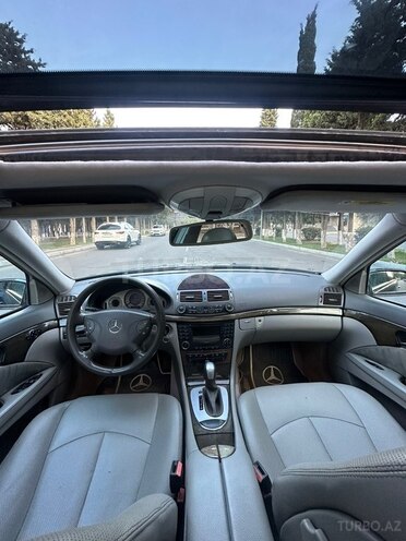 Mercedes E 320-20