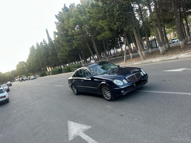 Mercedes E 320-2