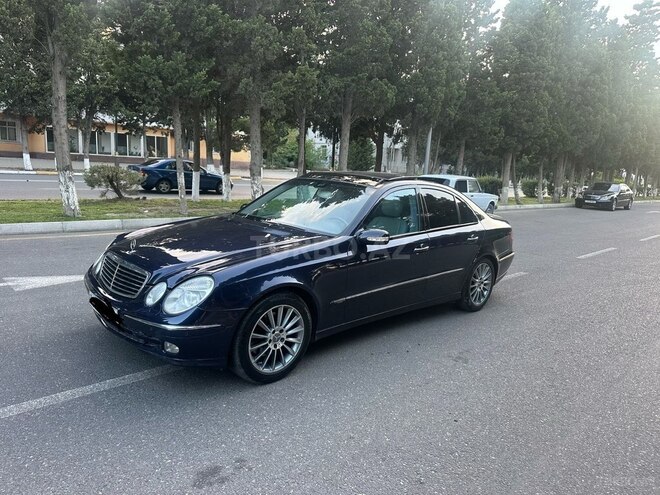 Mercedes E 320-4