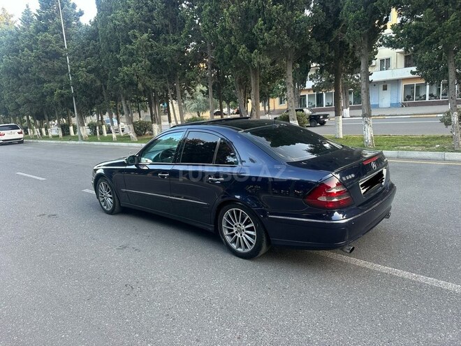 Mercedes E 320-6