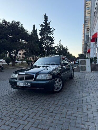 Mercedes C 200-1