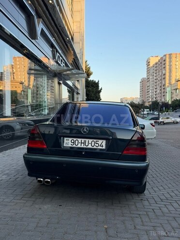 Mercedes C 200-2