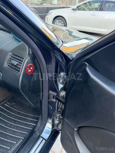 Mercedes C 200-7