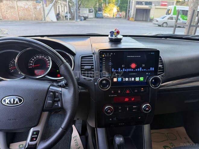 Kia Sorento-17