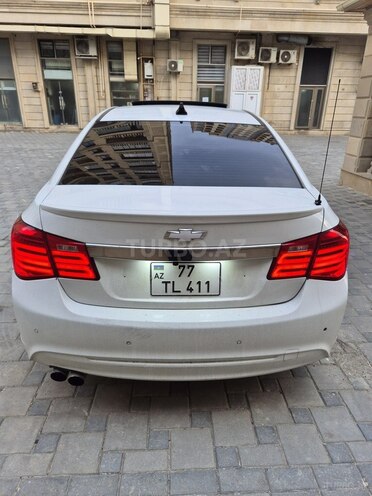 Chevrolet Cruze-10