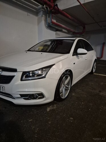 Chevrolet Cruze-15
