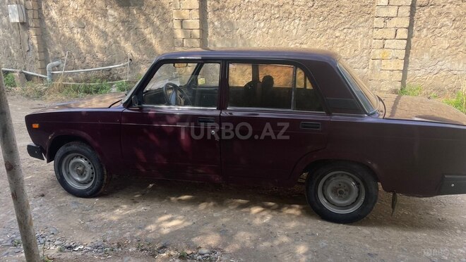 LADA (VAZ) 2107-6
