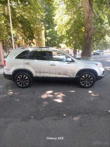 Kia Sorento-11