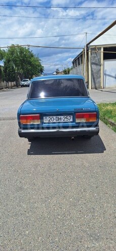 LADA (VAZ) 2107-2