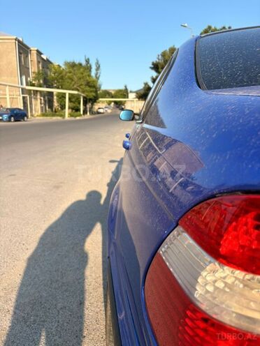 BMW 330-6