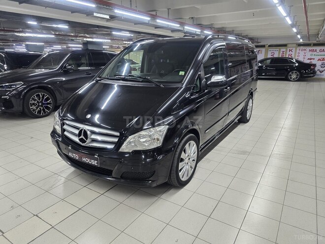 Mercedes Viano-1