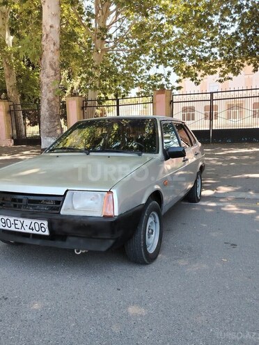 LADA (VAZ) 21099-2