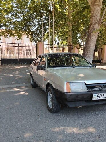 LADA (VAZ) 21099-4