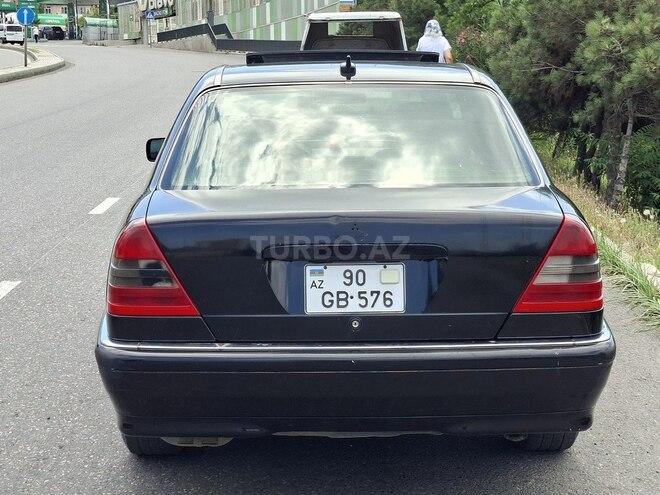 Mercedes C 230-6