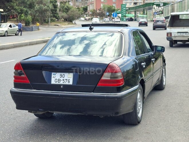 Mercedes C 230-8