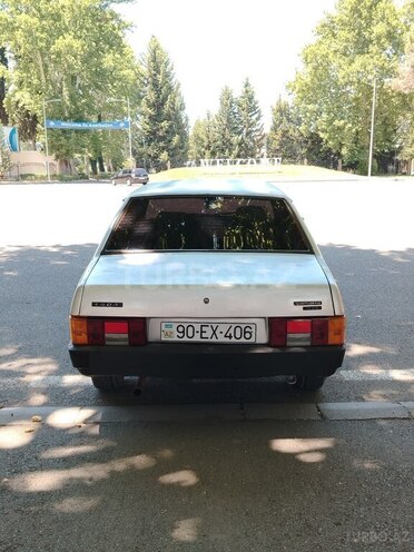 LADA (VAZ) 21099-8