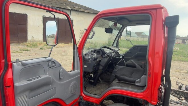 Isuzu NPR 66 L-7