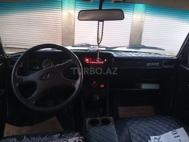 LADA (VAZ) 2107-5