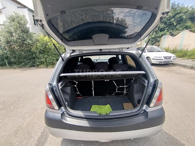 Kia Rio-4