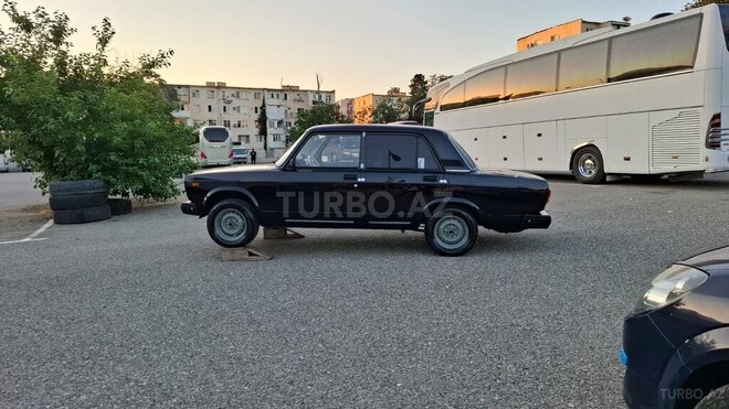 LADA (VAZ) 2107-2
