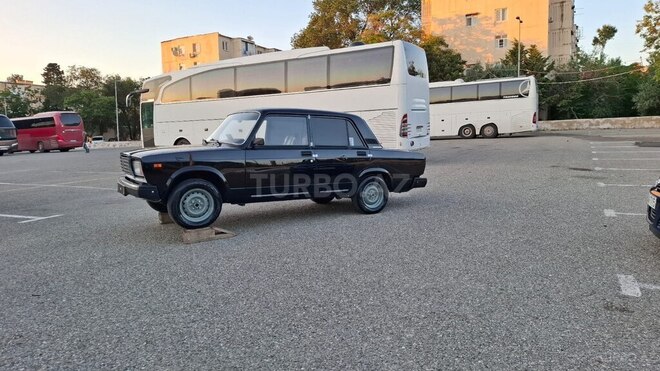LADA (VAZ) 2107-10