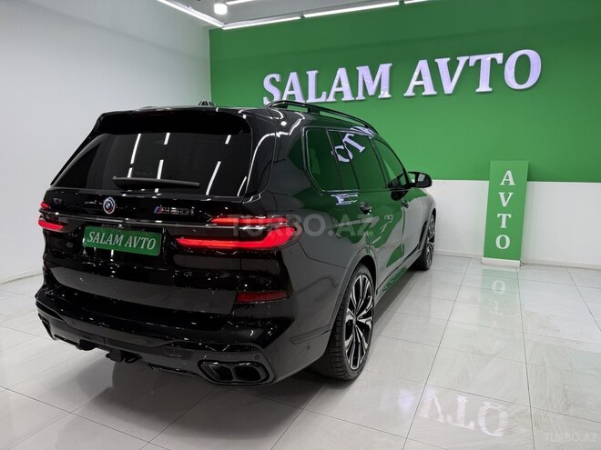 BMW X7-4