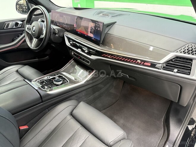 BMW X7-11