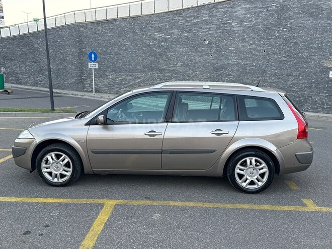 Renault Megane-8