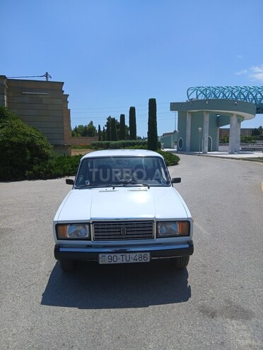 LADA (VAZ) 2107-1