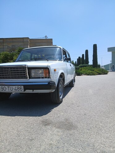 LADA (VAZ) 2107-2