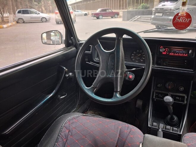LADA (VAZ) 2104-17